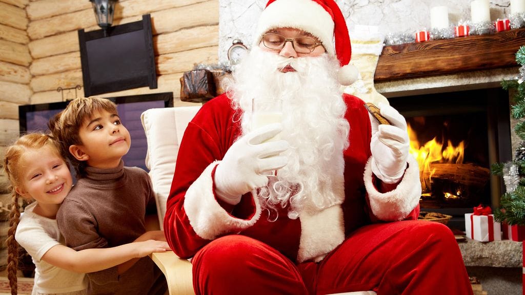 Joulupukki on odotettu vieras monessa perheessä. Kuvituskuva.