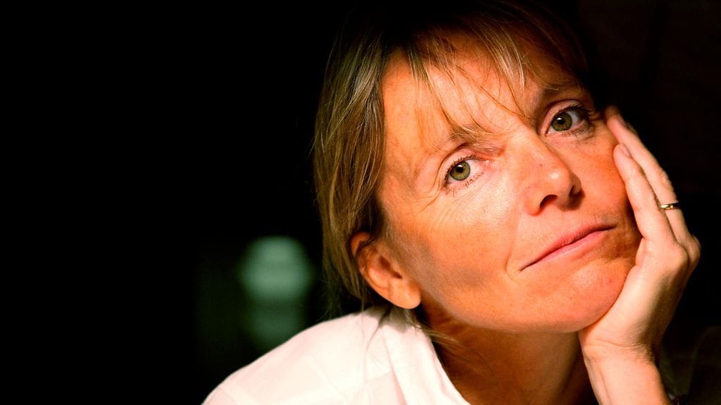 Ikääntymisen aiheuttamia muutoksia saatetaan häpeillä. Kuvituskuva.