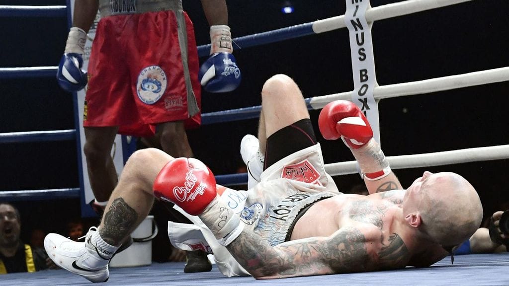 Niklas Räsänen koki ammattilaisuransa ensimmäisen tappion.