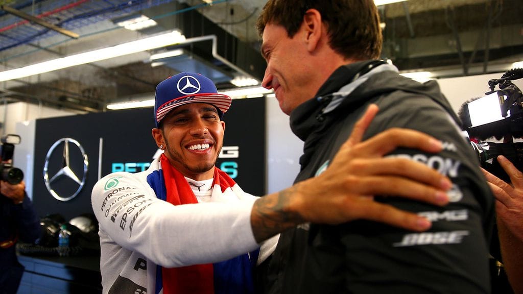 Lewis Hamilton on ajanut kaksi MM-titteliä Toto Wolffin alaisuudessa.