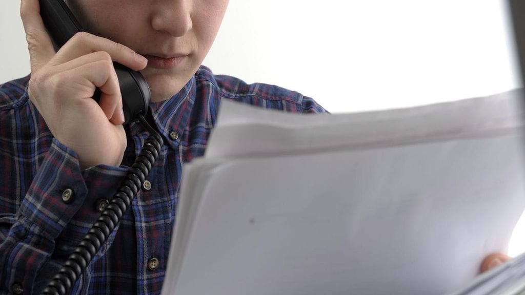 Ärsyttävätkö jatkuvat soitot puhelinmyyjiltä?