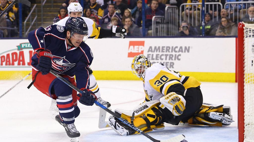 Scott Hartnell upotti kiekon kolmesti Pittsburghin verkkoon.
