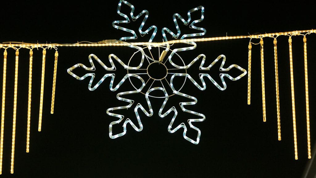 Jouluvaloja – kuvituskuva.