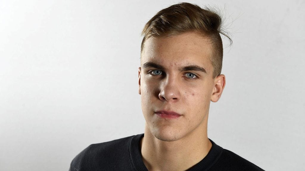 Joona Luoto iski Suomen avausmaalin.