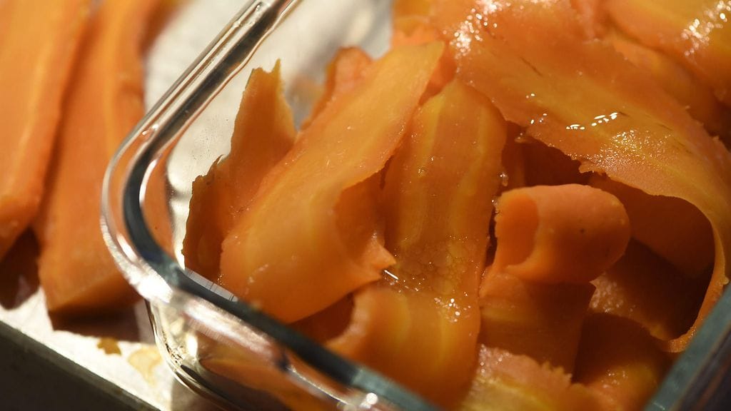 Porkkala on ainakin paikka Kirkkonummella, mutta porkkalalla tarkoitetaan myös porkkanasta valmitettua vegaanista "kylmäsavulohta".