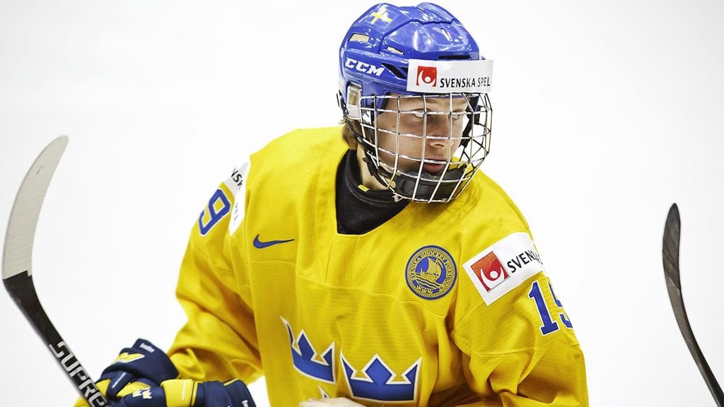 Alexander Nylander nuorten MM-kisoissa Helsingissä vuosi sitten.