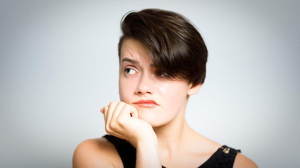 Lyhyiden hiusten omistajat saavat kuulla mitä ihmeellisempiä kommentteja omasta hiustyylistään.