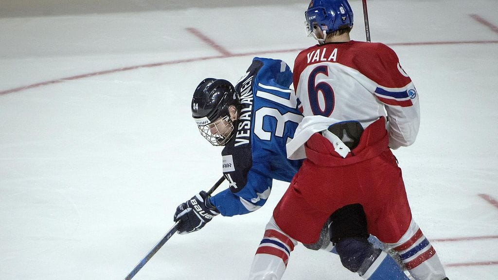 Kristian Vesalainen nuorten MM-kisoissa vuodenvaihteessa.