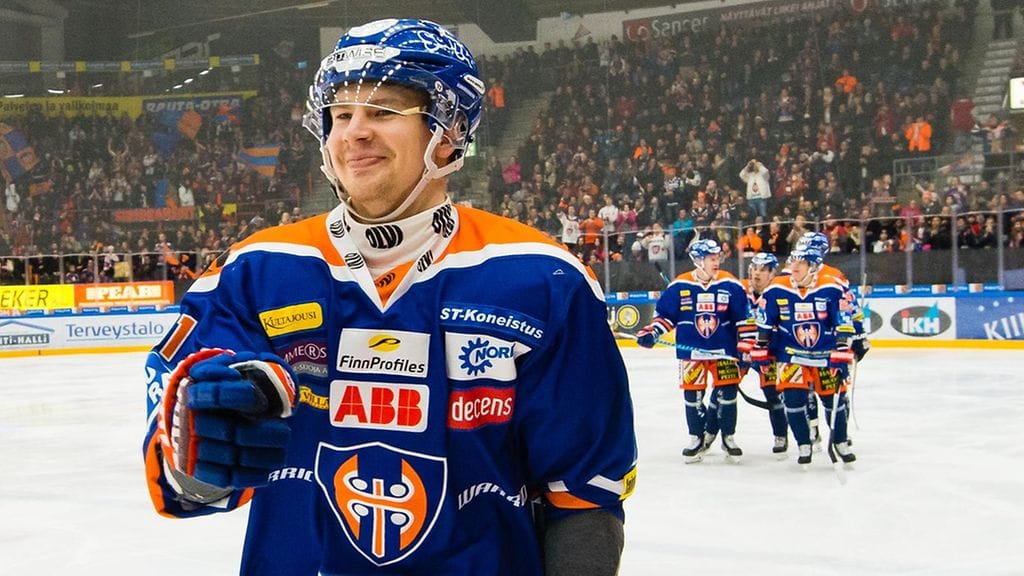 Juhani Jasu saa uuden kasvon rinnalleen.