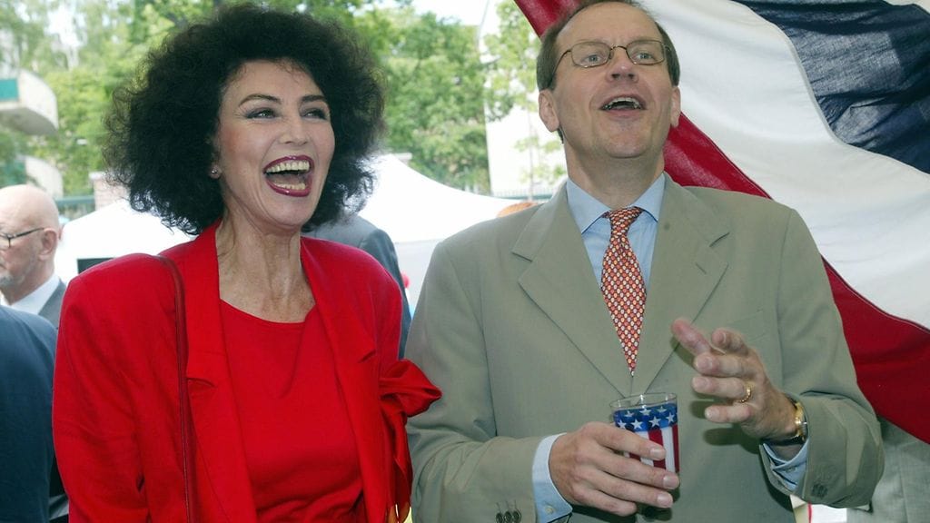 Lenita Airisto ja Jorma Ollila 27.6.2002