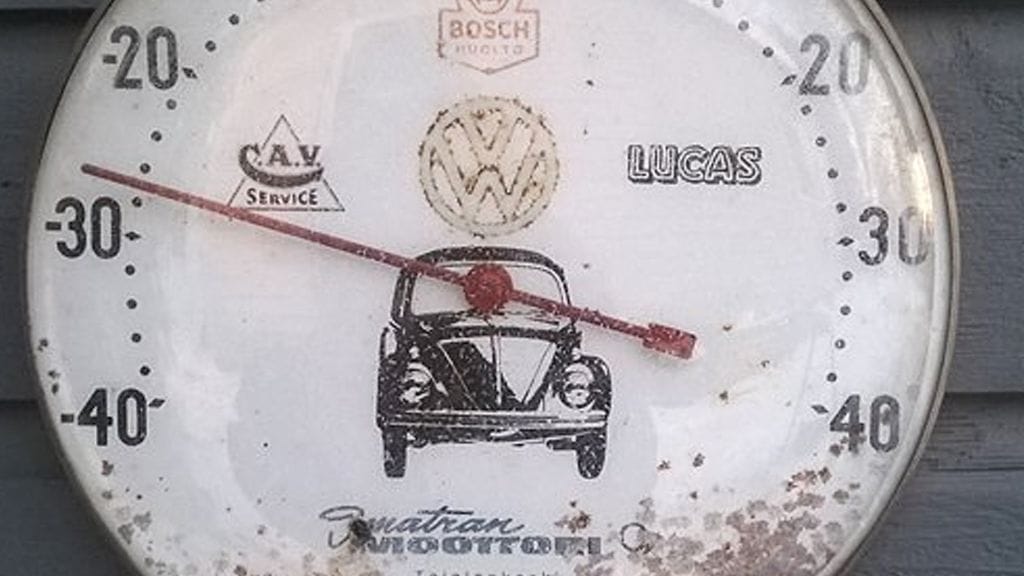 Mittarissa viime talven pakkaslukemia Imatran suunnalla.