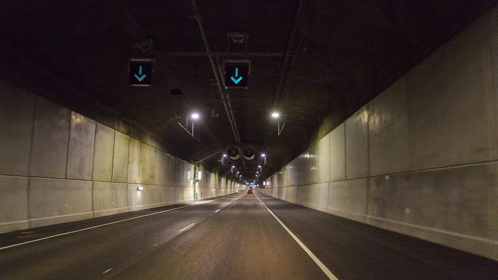 Pieni poikavauva syntyi Rantatunnelissa.