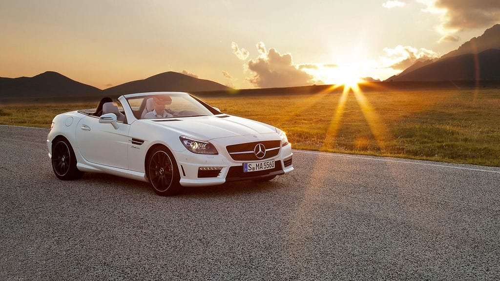 Mercedes-Benz SLK oli yksi raportin menestysmalleista.