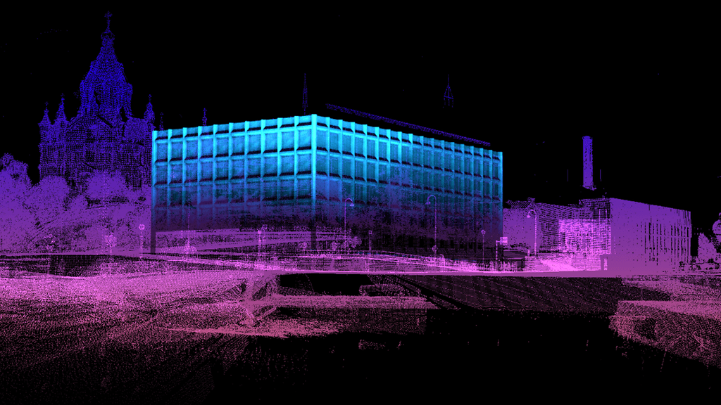Alvar Aallon suunnittelema Stora Enson talo on valaistu siniseksi Lux Helsinki -valofestivaalin ajaksi. Teoksen nimi on Shader: Cube.
