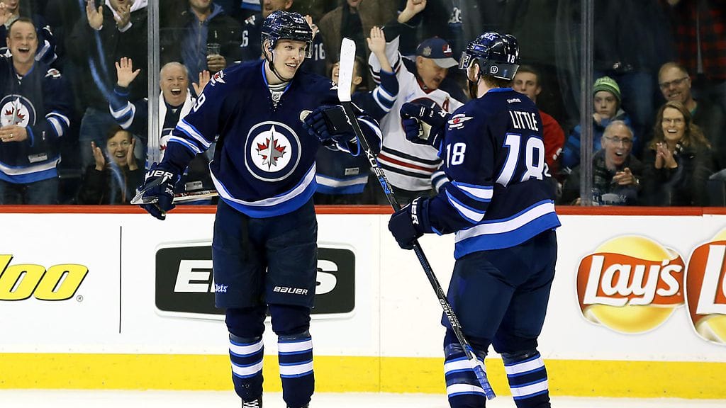 Patrik Laine ja Bryan Little (arkistokuva).