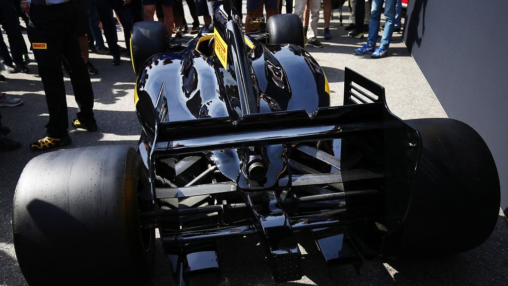 F1-renkaat ovat huomattavasti leveämmät ensi kaudella.