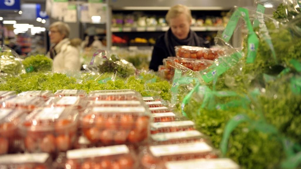 Suurimmat kaupat ovat uhan alla heti vapun jhälkeen.