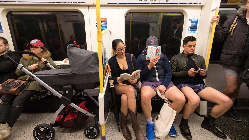 lontoon metro housuton