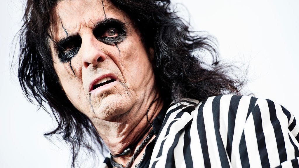 Alice Cooper vaikutti hämmästyneeltä myös lavalla Kööpenhaminassa 23. kesäkuuta 2016.