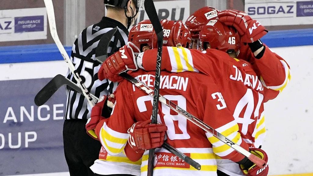 Ryan Zapolski joutui antautumaan kuudesti Kunlunia vastaan.