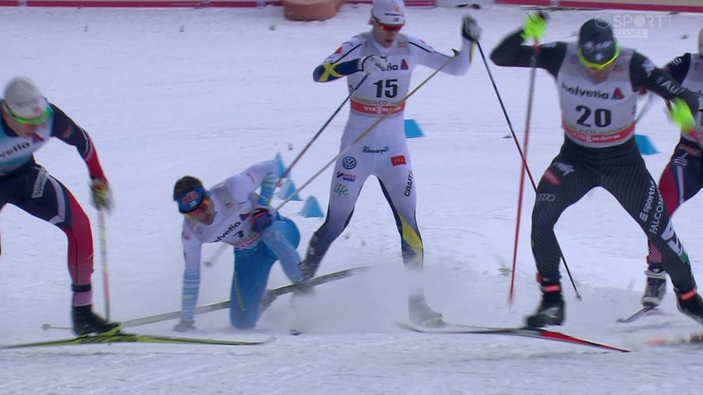 Ristomatti Hakola ei ole pysynyt pystyssä.