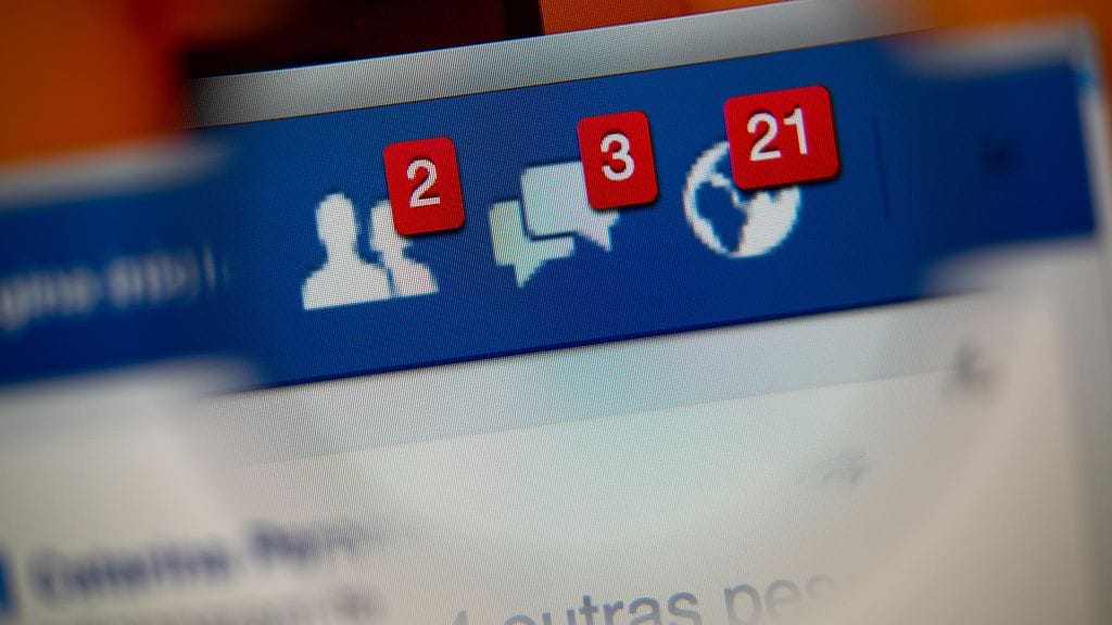 Pohjalainen 56-vuotias Emma alkoi saada viestejä charmantilta amerikkalaismieheltä elokuussa 2016.