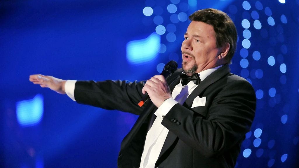 Kari Piironen Tangomarkkinoiden 25 v. juhlakonsertissa 10.7.2009