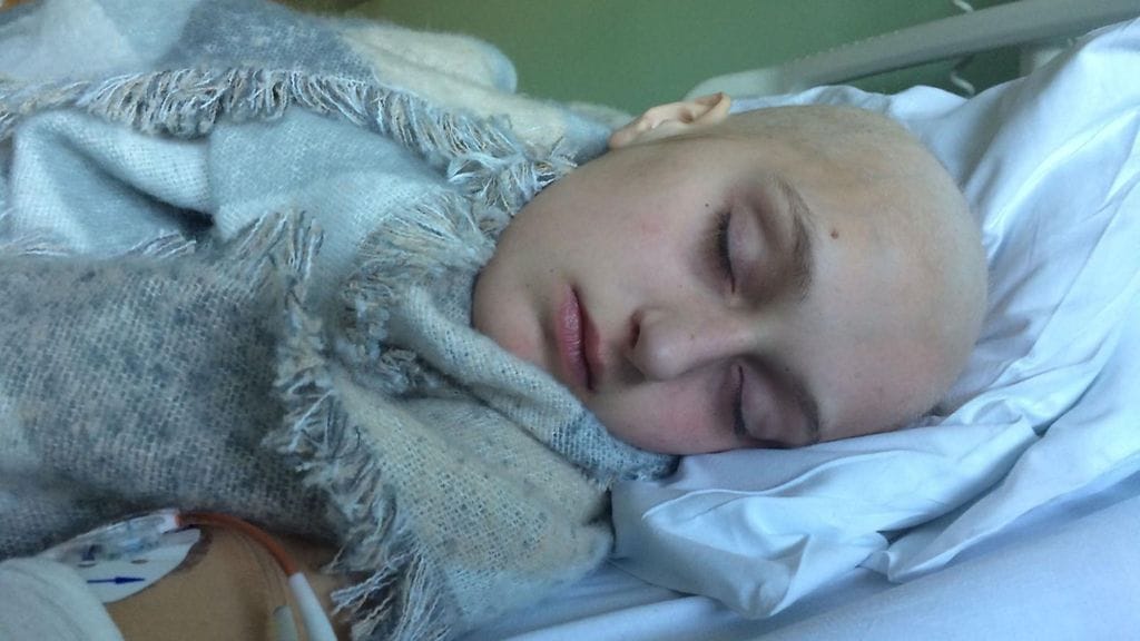 Hiustenlähtö oli 12-vuotiaalle Ashley Masseylle kova paikka.