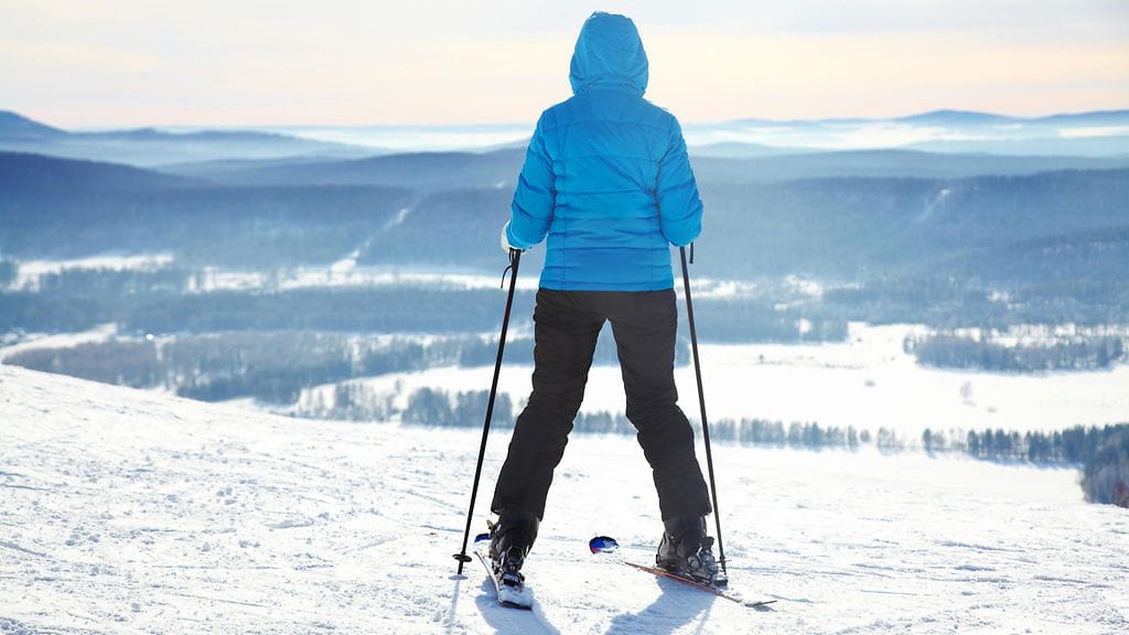 Hallinnassa oleva astma ei ole este talviliikunnalle. Kuvituskuva.
