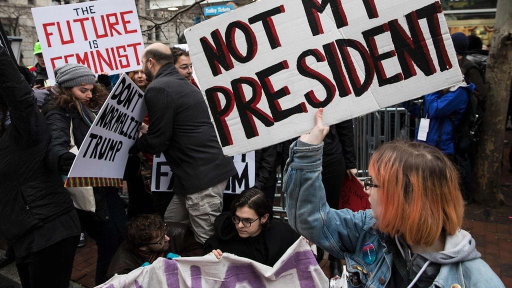 Marsseja on järjestetty ympäri maailmaa Trumpin virkaanastujaisten jälkeen.