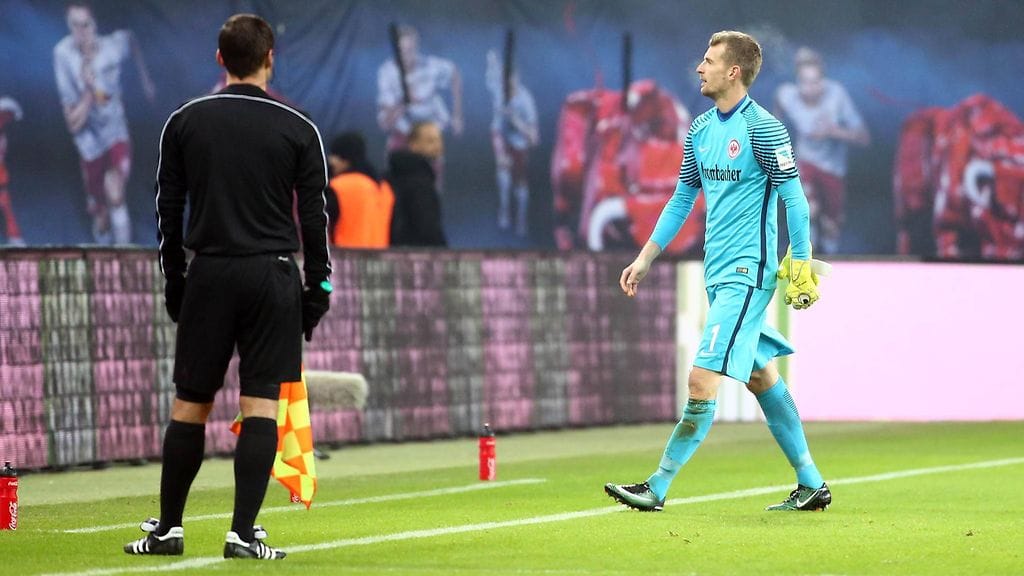 Lukas Hradecky ei tarttunut Frankfurtin tarjoukseen.
