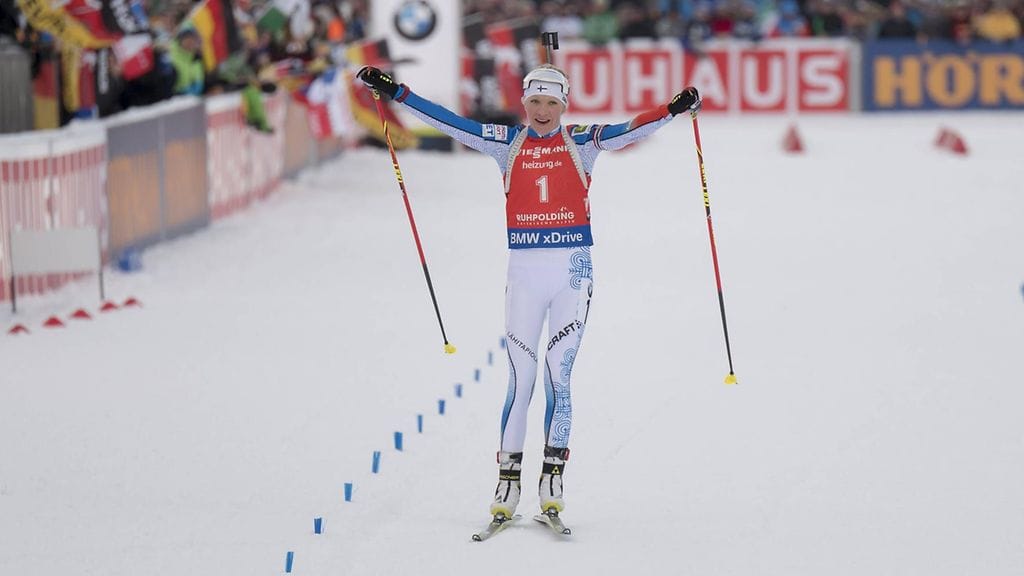 Kaisa Mäkäräinen juhli viime viikolla voittoa Ruhpoldingissa.
