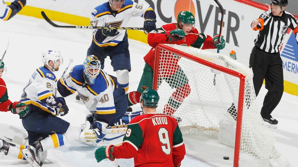 Mikael Granlund ja Mikko Koivu onnistuivat molemmat maalinteossa murskavoitossa.