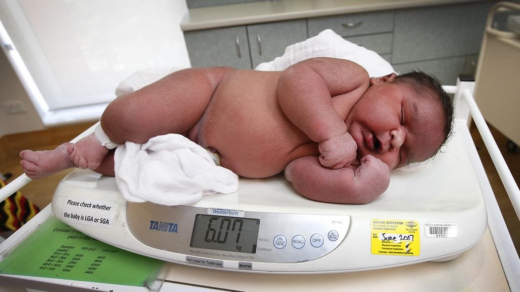 kuusikiloinen vauva, aop (1)