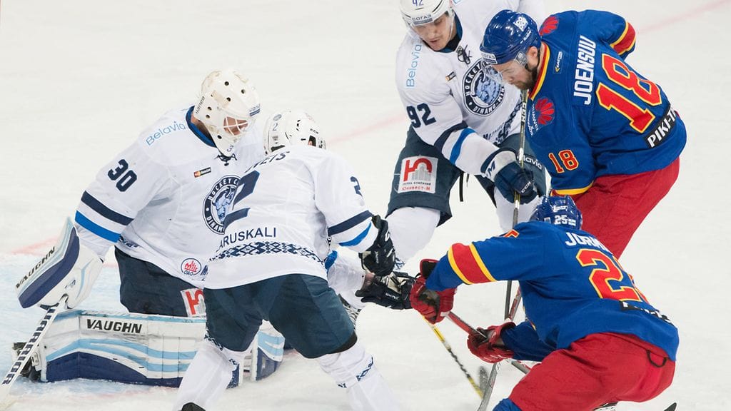 Maalivahti Ben Scrivens loisti vierasottelussa Jokereita vastaan.