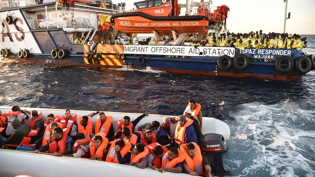 Kuvituskuvassa pelastusoperaatio Välimerellä marraskuussa 2016.