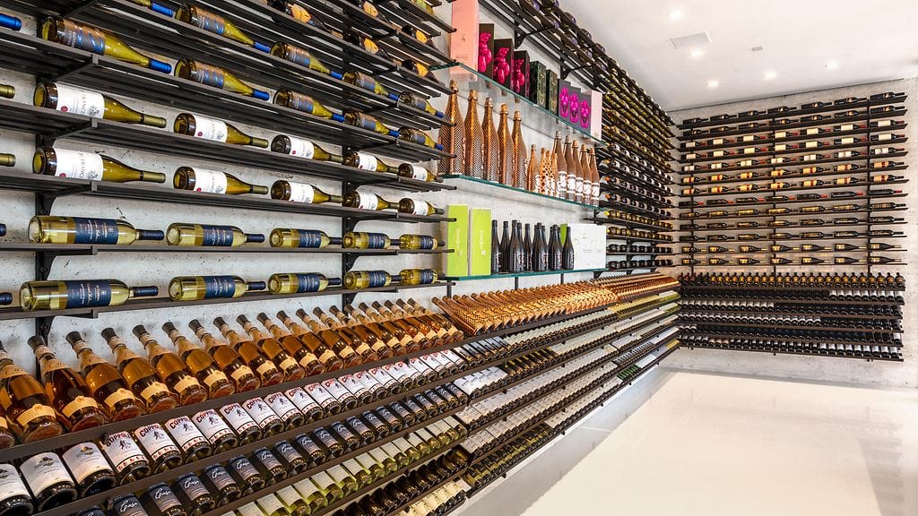 13.WineCellar 300DPI luxustalo