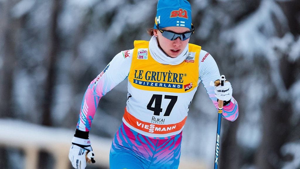 Susanna Saapunki tuupertui ladun varteen lauantain yhdistelmäkilpailussa.