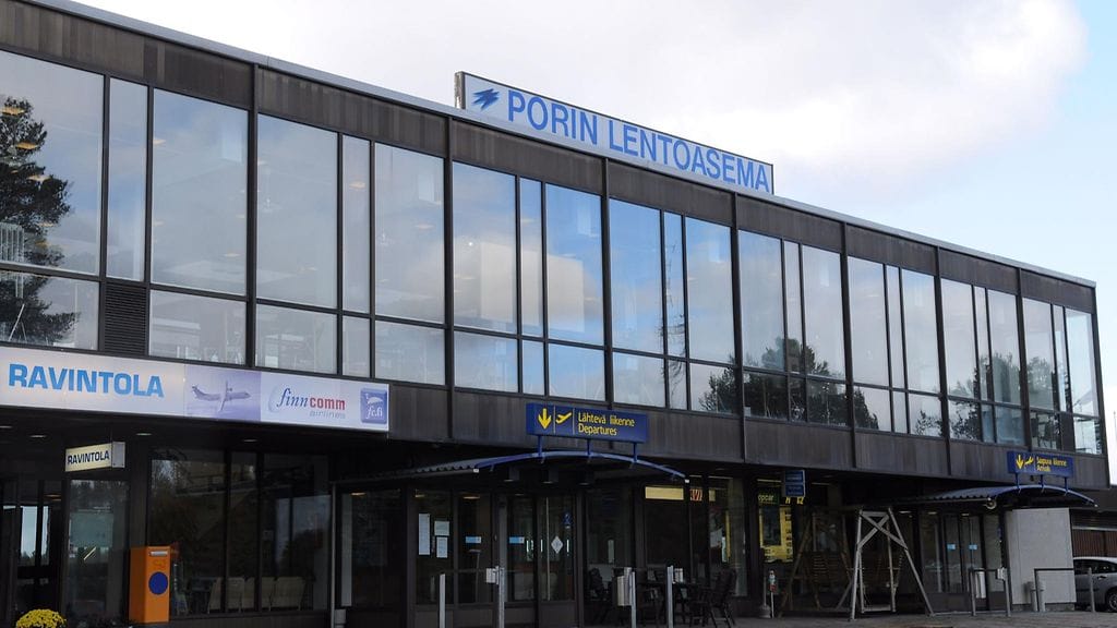 Arkistokuva Porin lentokentästä.