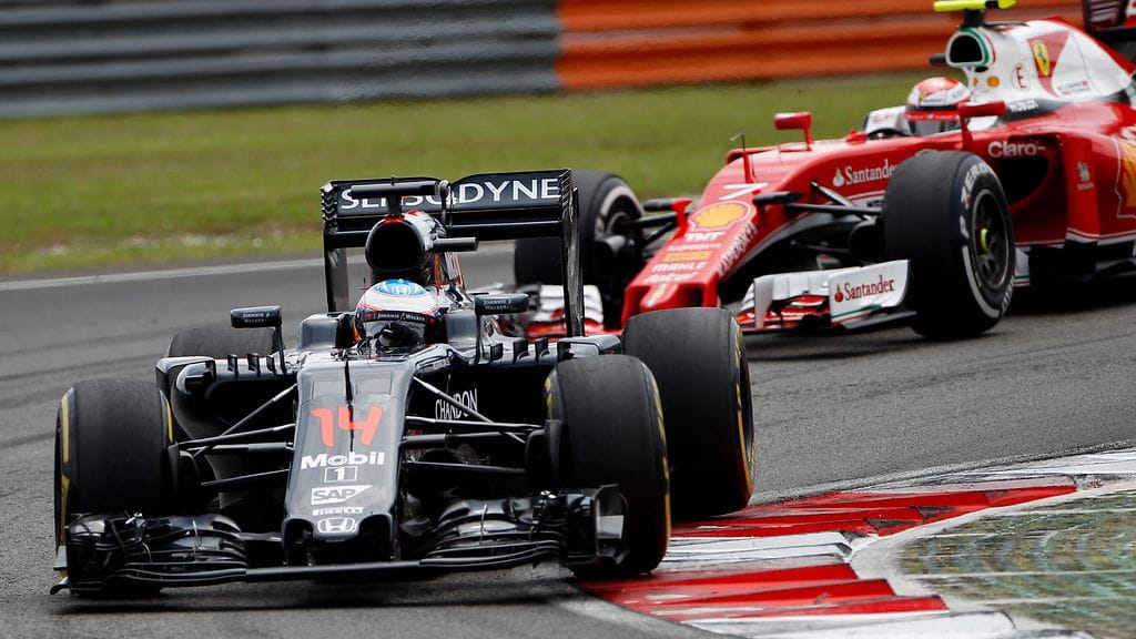 McLaren janoaa takaisin voittajaksi.