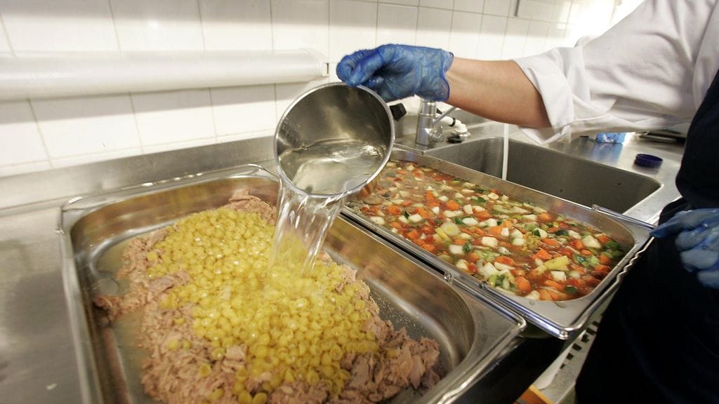 Kuvituskuva varuskunnan keittiöstä.