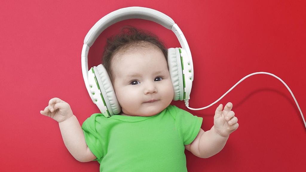 Miltä kuulostaisi, jos kiukuttelevan lapsen voisi saada hetkessä iloiseksi pelkän musiikin avulla?