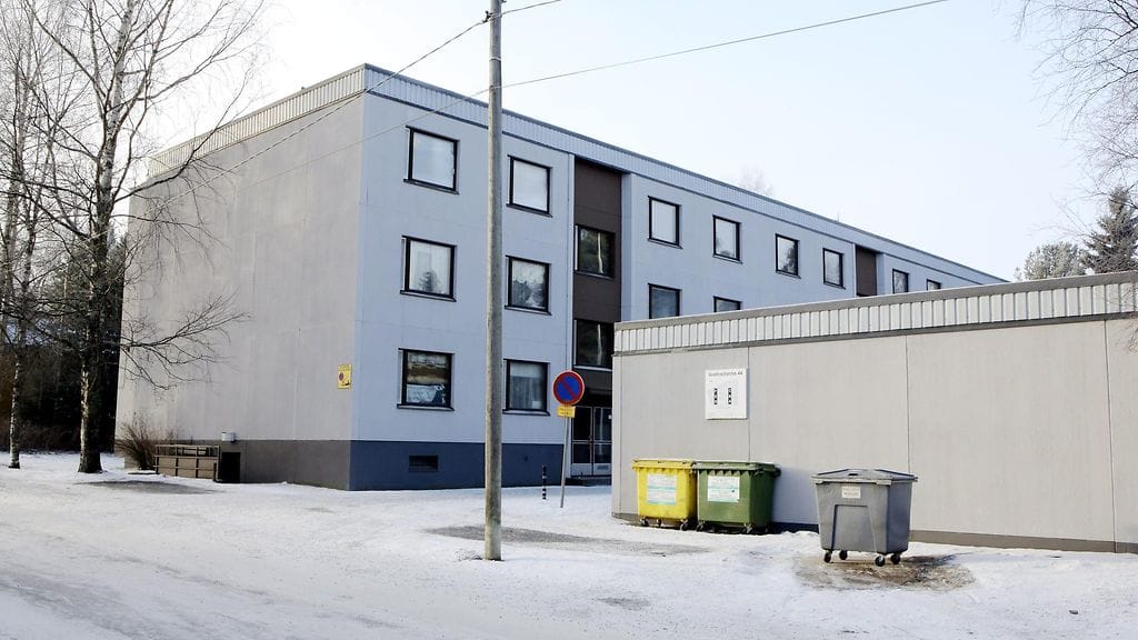 Ruumiin osia löytyi muun muassa tästä roskalaatikosta.