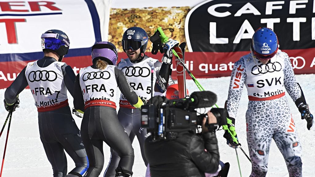 Ranska juhli St. Moritzissa joukkuekultaa.