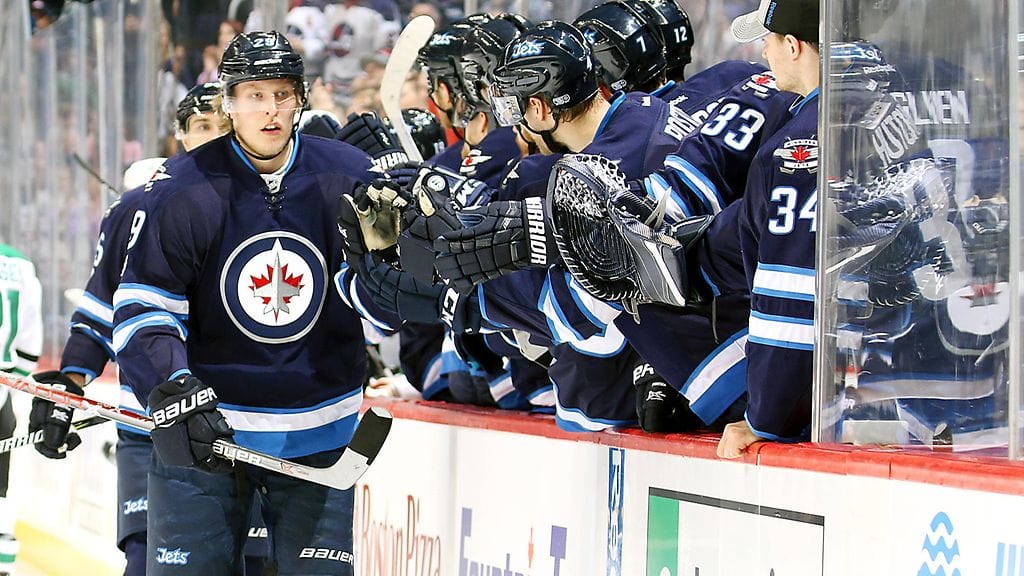 Patrik Laine mätti taas hattutempun.