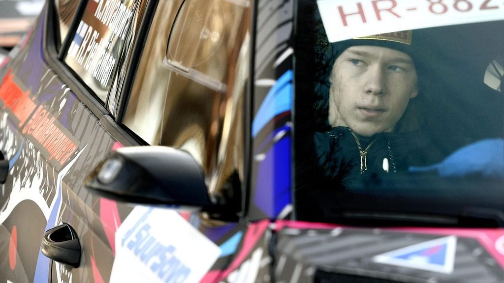 Kalle Rovanperä joutui apukuskin paikalle.