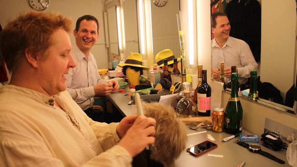 Ryhmäteatteri - takahuone