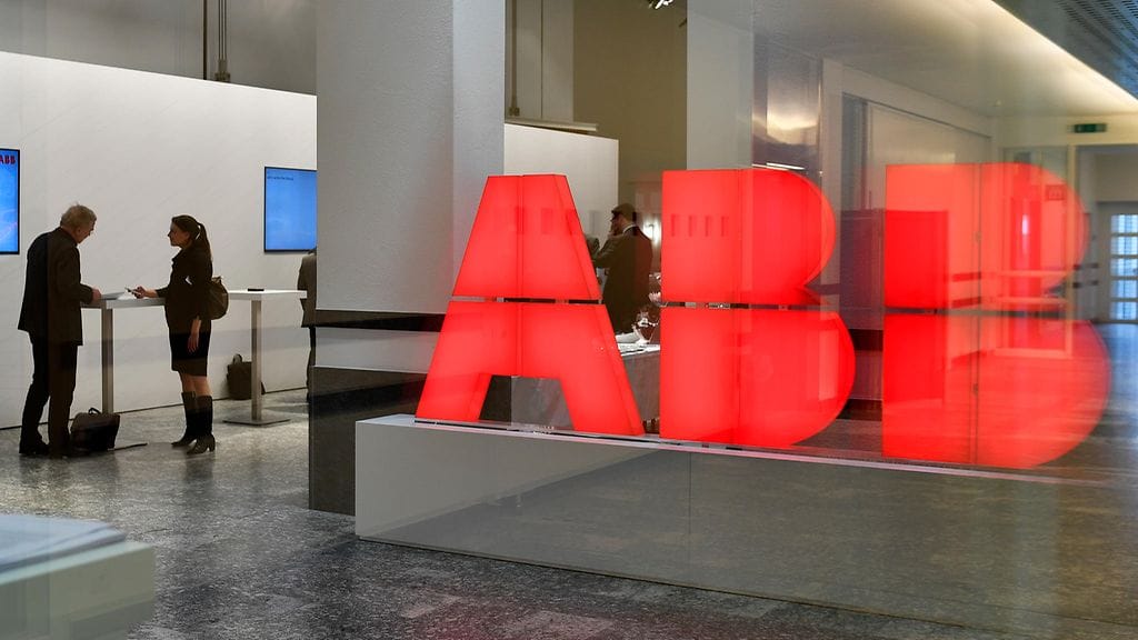 ABB-yhtiön logo Sveitsin toimistossa.