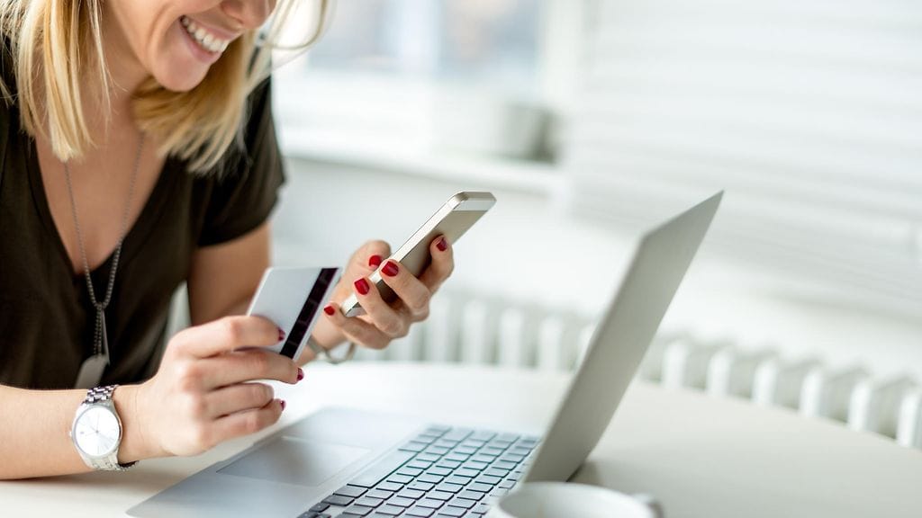 Lippuja varatessa kannattaa huolehtia esimerkiksi mahdollisimman nopeasta verkkoyhteydestä.