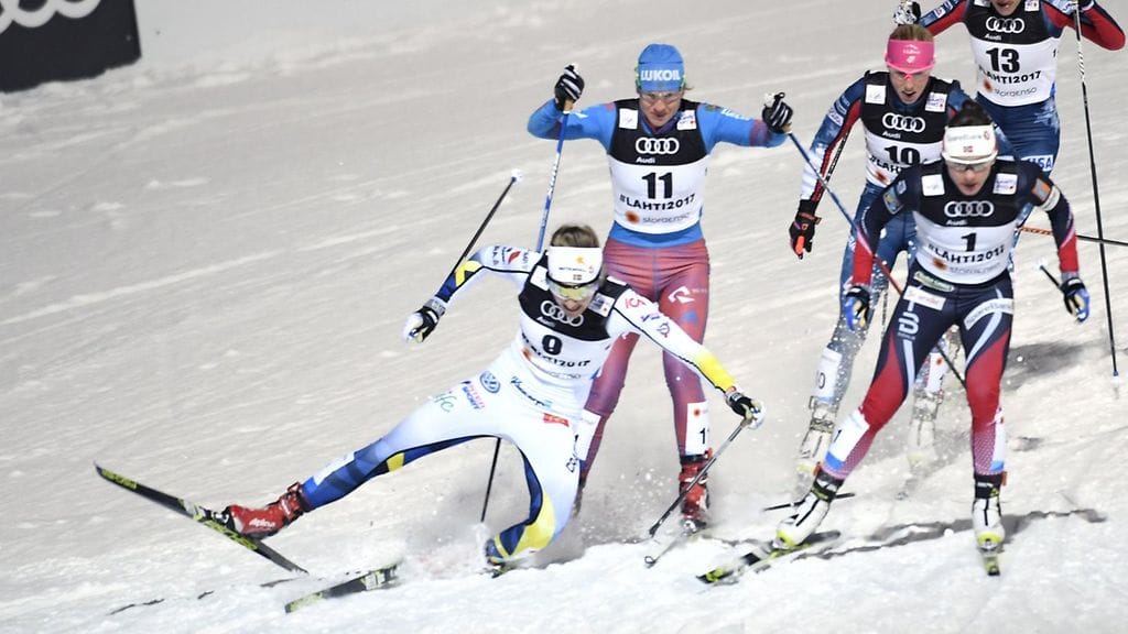 Stina Nilsson kaatui Natalia Matvejevan jalkoihin sprintin välierässä.